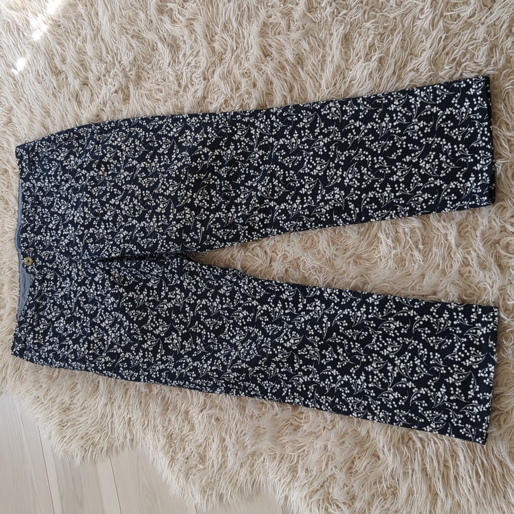 Tommy Hilfiger straight leg slacks - size 12